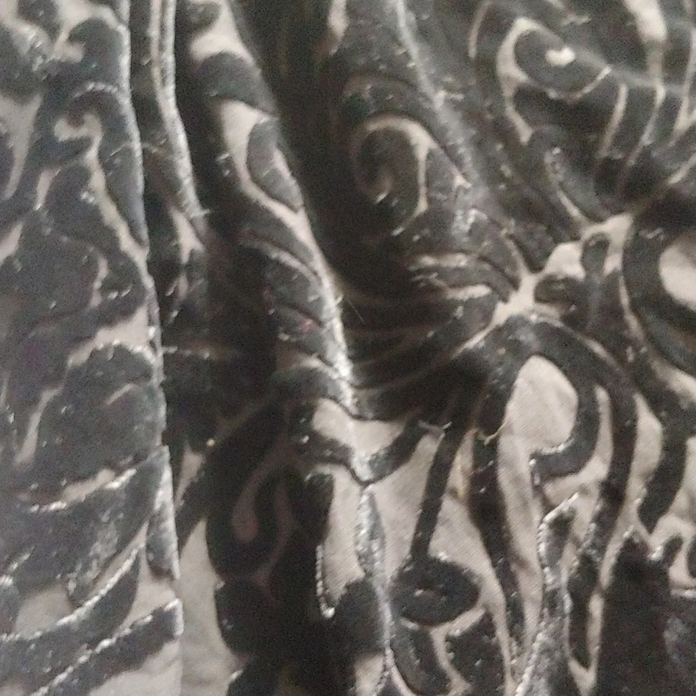 Valerie Stevens amazing scarf